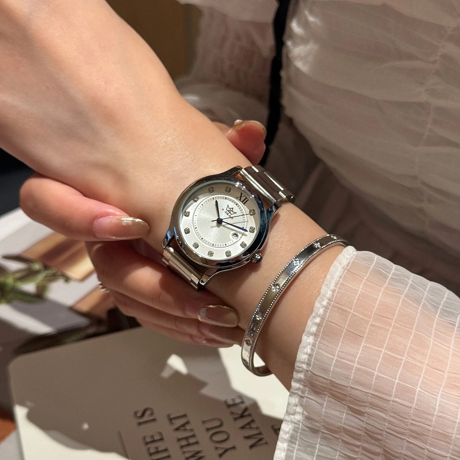 2025 New Fashion Women's Watch – Luxury Stylish Waterproof Quartz Wristwatch with Stainless Steel Band